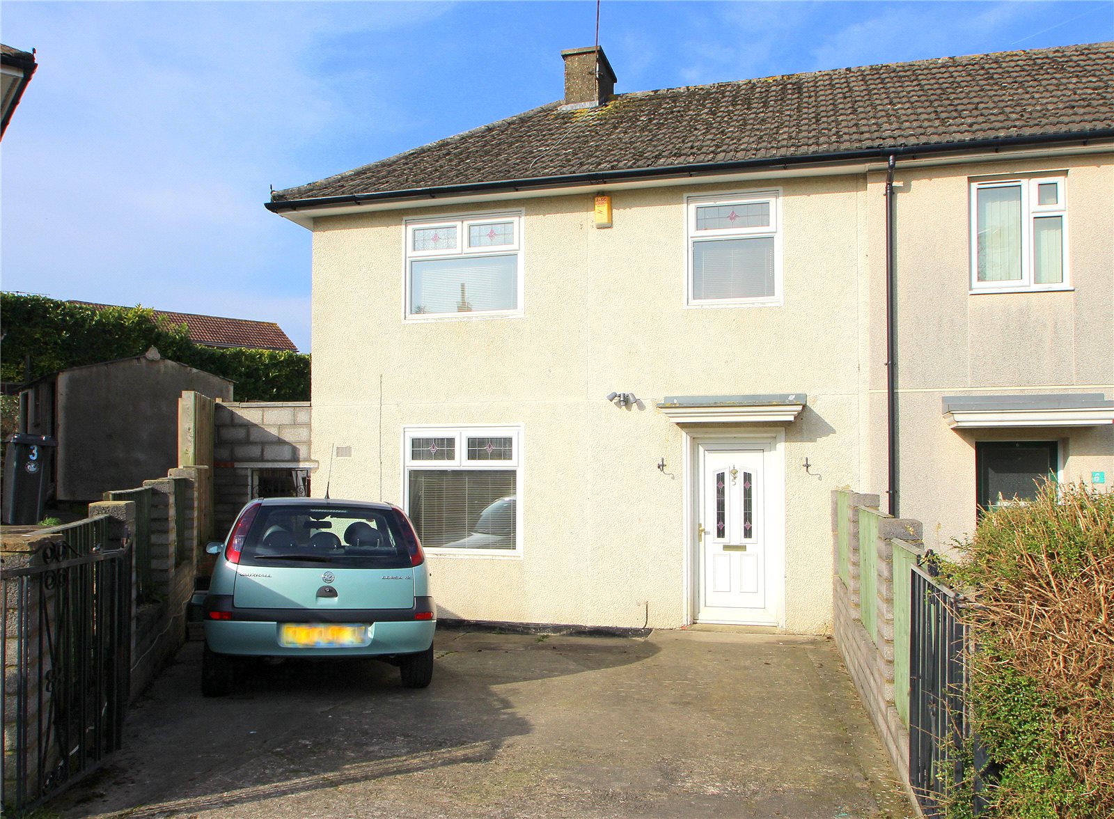 CJ Hole Southville 3 bedroom House for sale in Taylor Gardens