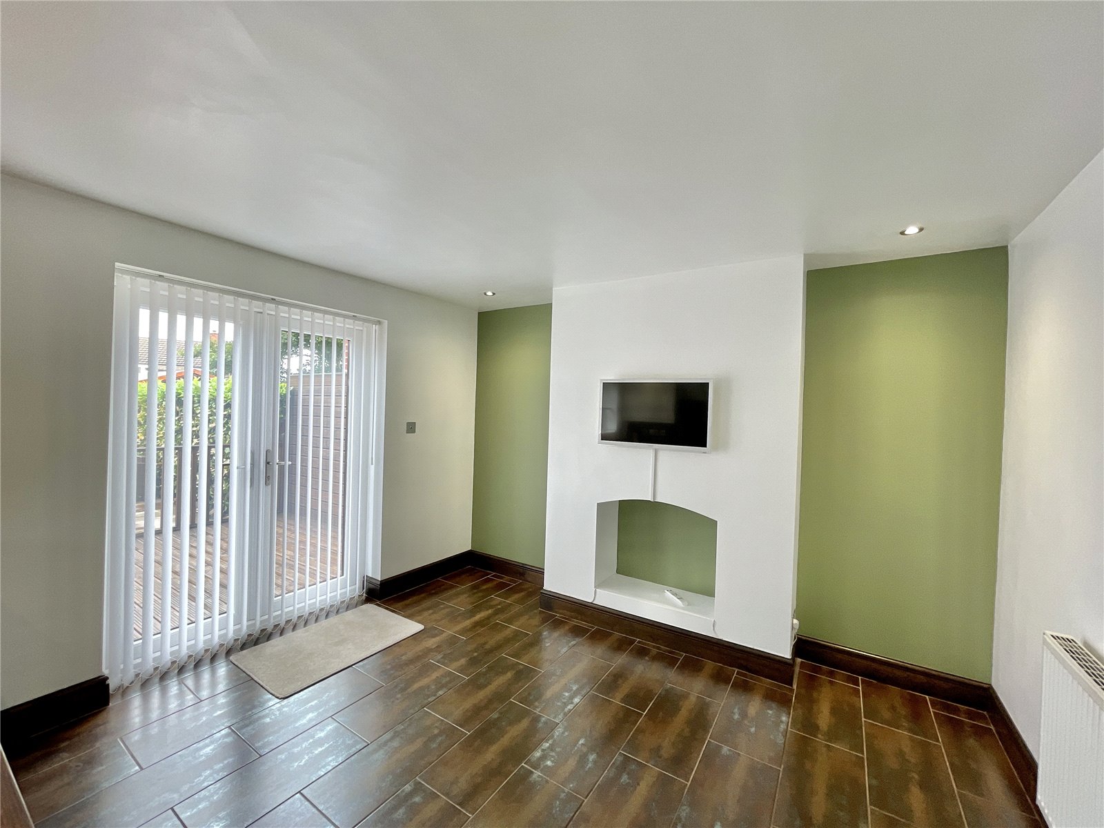 Whitegates Barnsley 3 bedroom House To Let in Tempest Avenue, Darfield