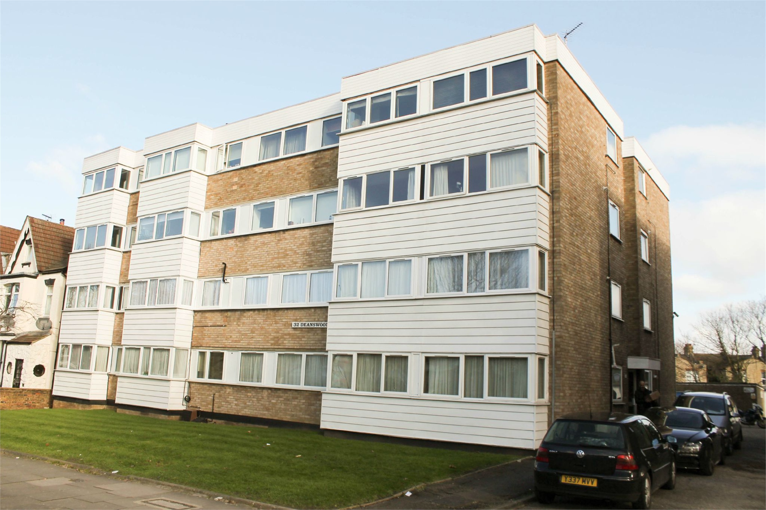 Ellis & Co Bounds Green 2 bedroom Flat To Let in Deanswood, Maidstone