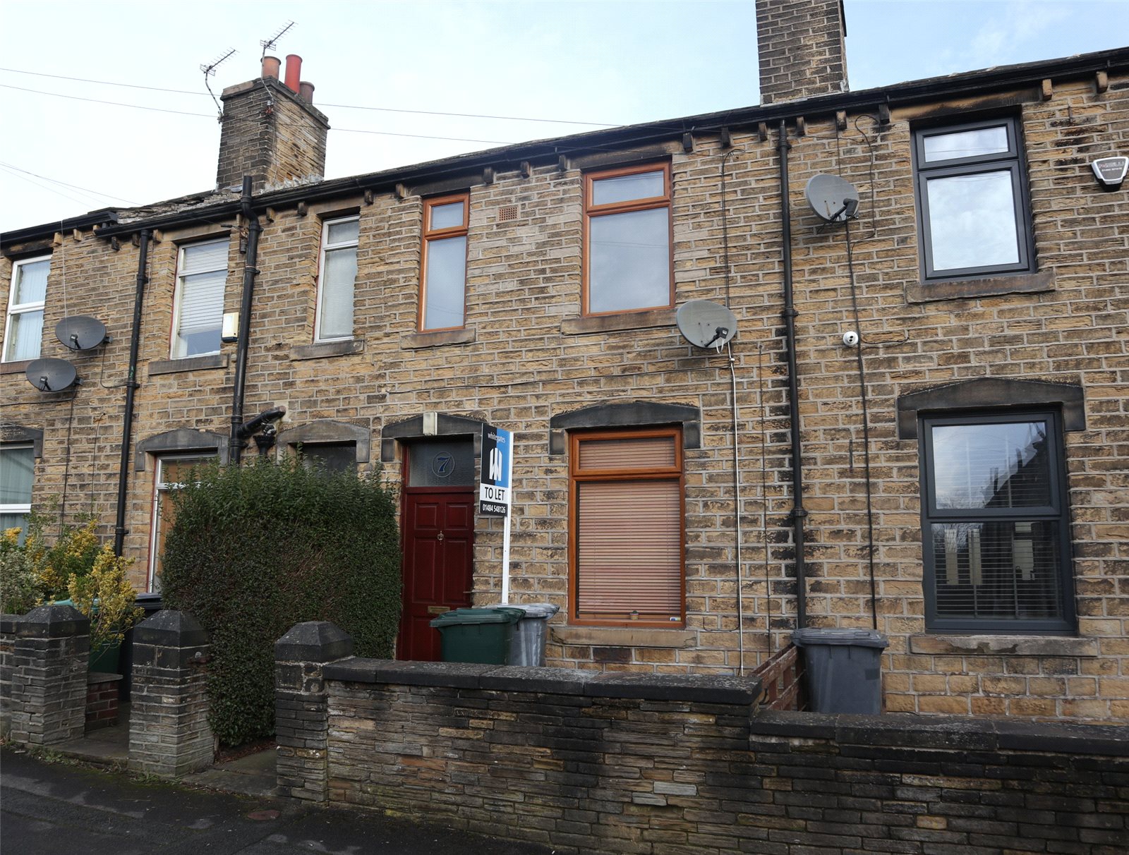 Whitegates Huddersfield 2 bedroom House to rent in Grasscroft Road