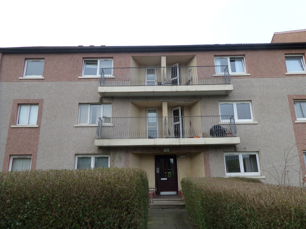 Martin & Co Glasgow West End 2 bedroom Flat Let in Kinfauns Drive