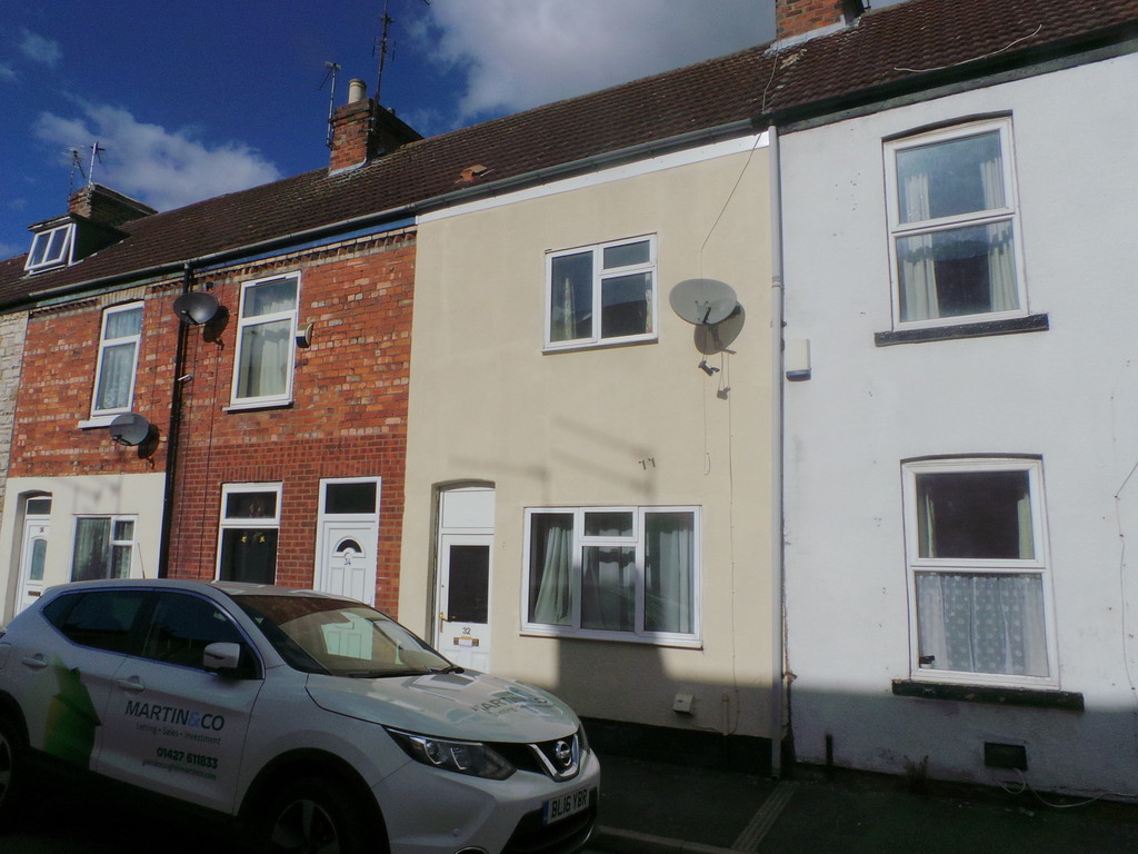 Martin And Co Gainsborough 3 Bedroom Terraced House Let In Linden Terrace