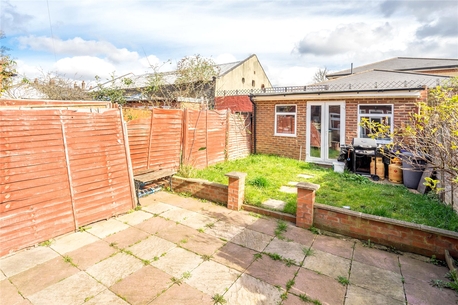 Ellis & Co Tottenham 3 bedroom House For Sale in Broadwater Road