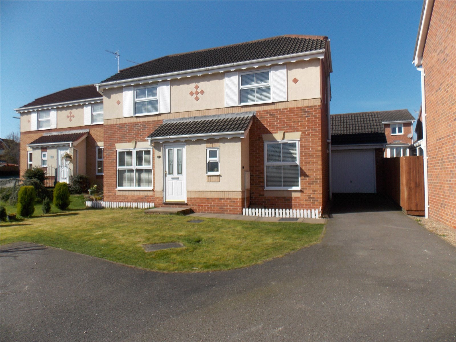 Whitegates Heanor 3 bedroom House Let Agreed in Kirkstone Avenue