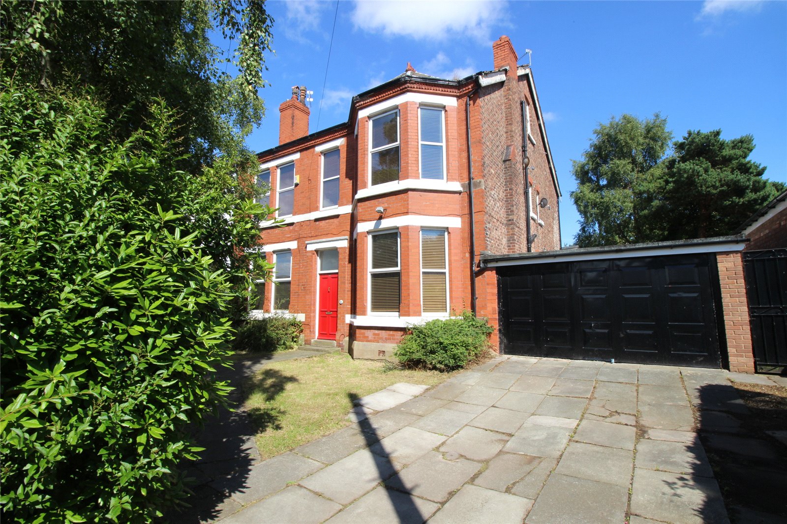 Whitegates Huyton 6 bedroom House SSTC in Church Road Roby Liverpool