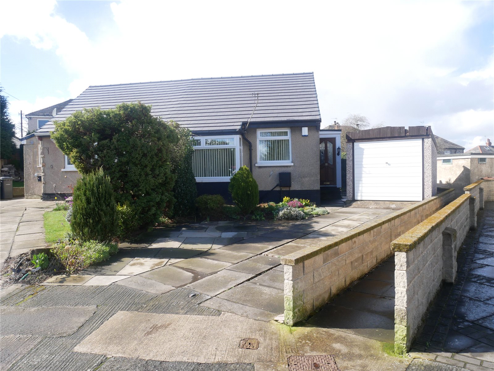 Whitegates Bradford 1 bedroom House For Sale in Acre Close Bradford