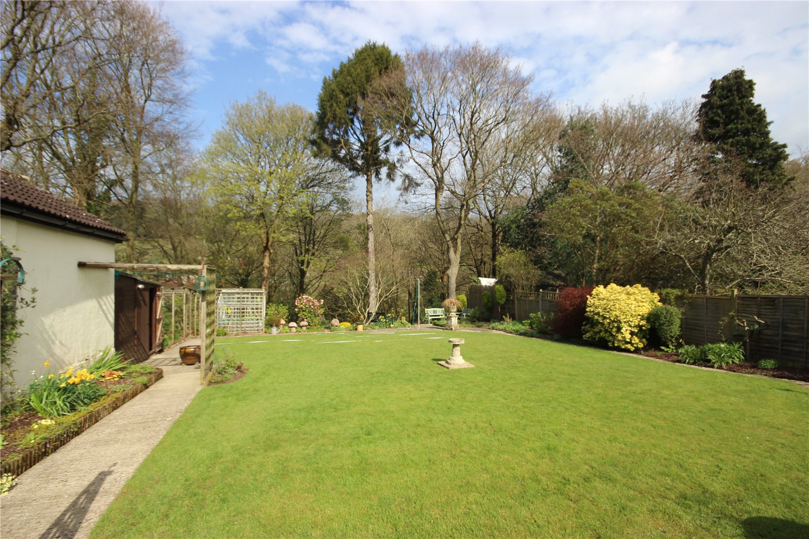 Cj Hole Westbury On Trym 4 Bedroom Bungalow For Sale In Canford Lane