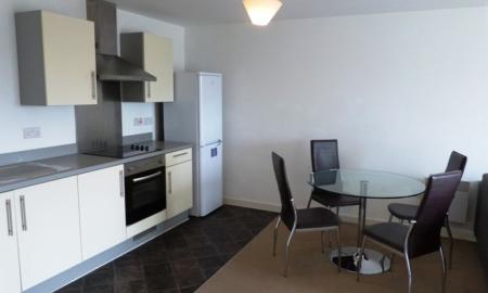 Martin Co Manchester Central 2 Bedroom Apartment To Rent In Quantum Chapeltown Street Piccadilly Village M1 Image 3