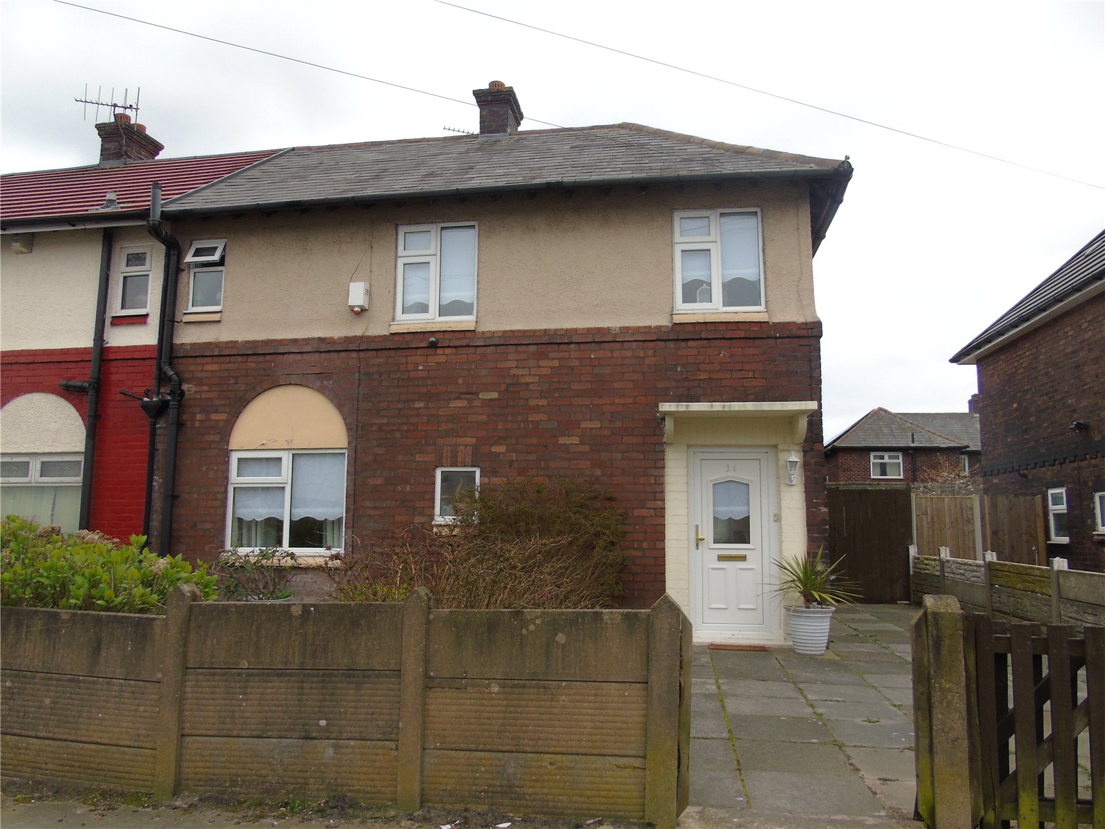 Whitegates Walton Vale 3 bedroom House for sale in Adlam Road