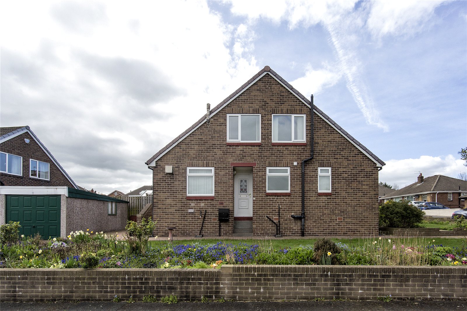 Whitegates Dewsbury 3 bedroom Bungalow for sale in Bywell Close