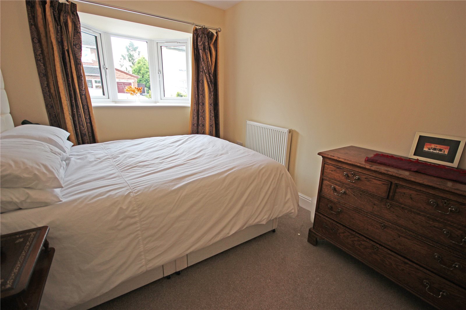 Whitegates Leicester 2 bedroom Bungalow to rent in Six Acres Broughton