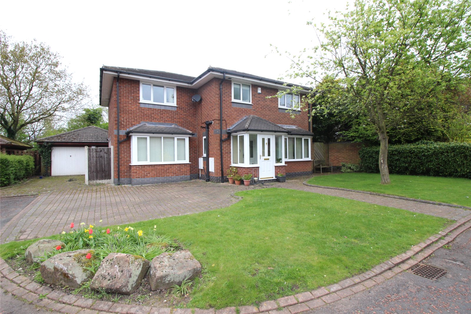 Whitegates Huyton 5 bedroom House to rent in Birkdale Close Huyton