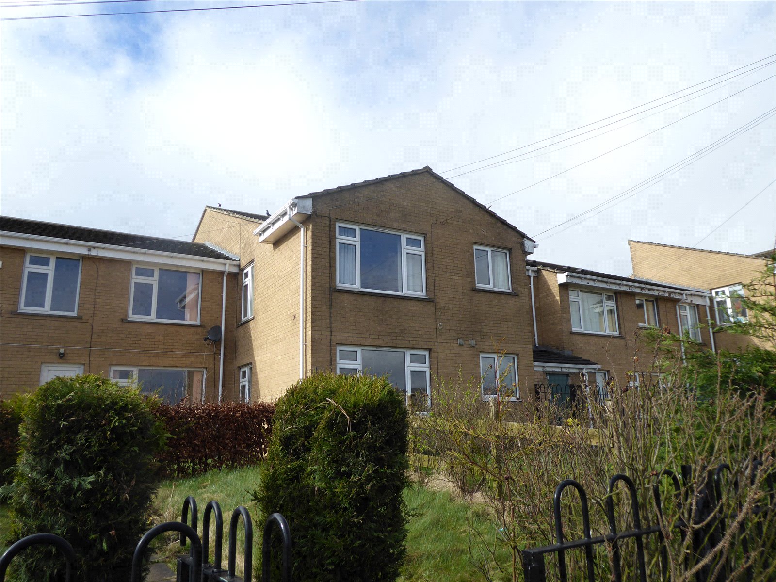 Whitegates Halifax 2 bedroom Flat For Sale in Weavers Brook Ovenden Halifax