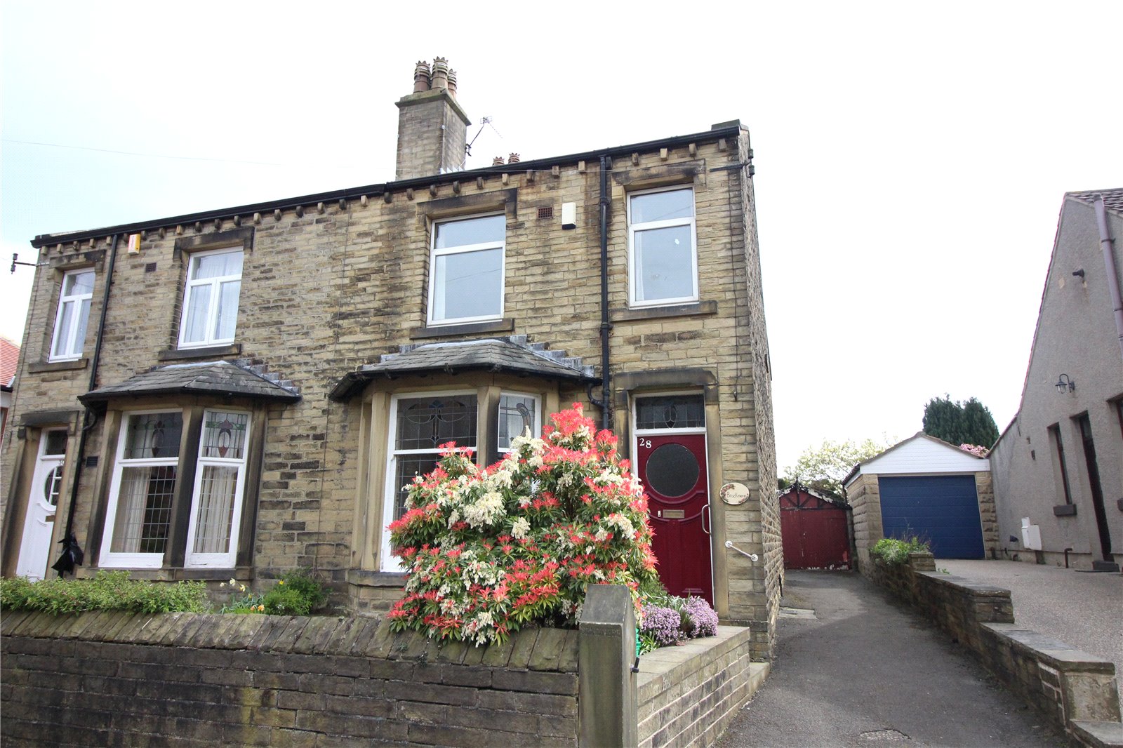 Whitegates Brighouse 3 bedroom House for sale in Bracken Road Brighouse