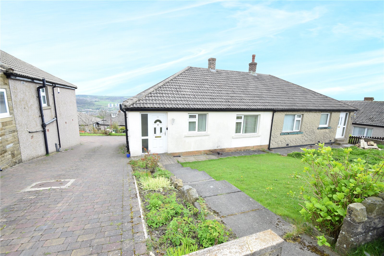 Whitegates Keighley 2 bedroom Bungalow to rent in Shann Avenue Keighley