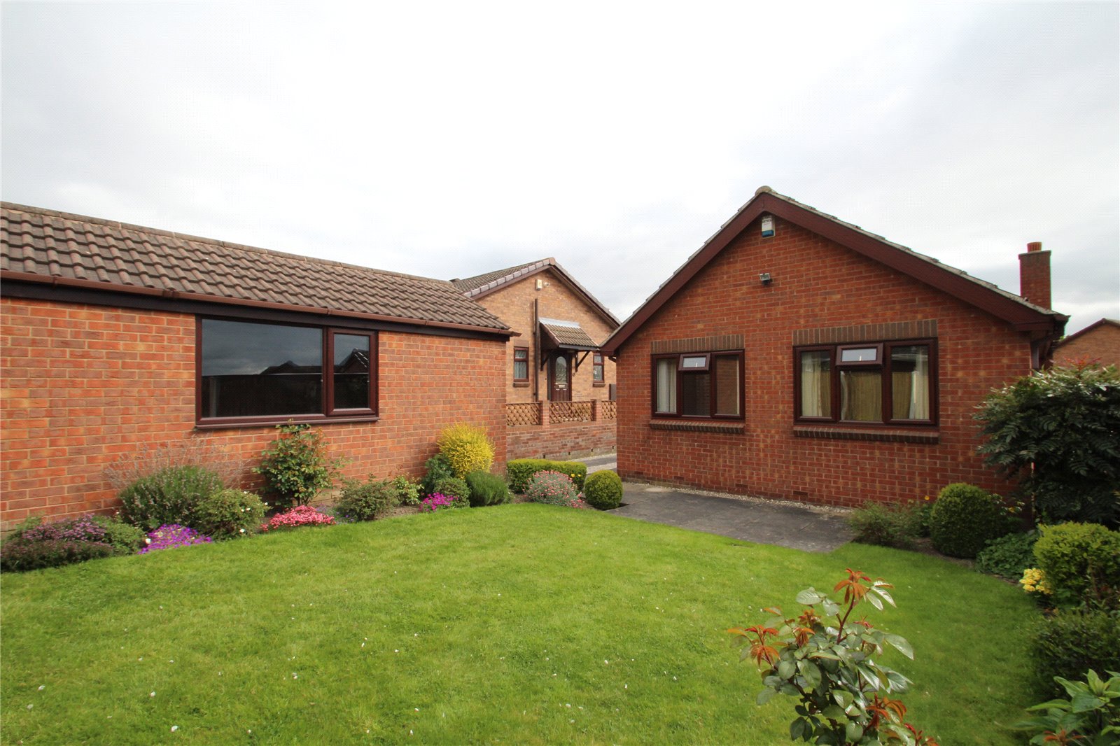 Whitegates Pontefract 2 bedroom Bungalow to rent in Holgate Road