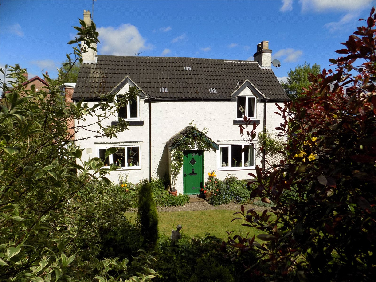 Whitegates Heanor 3 bedroom House for sale in Old Coppice Side Heanor