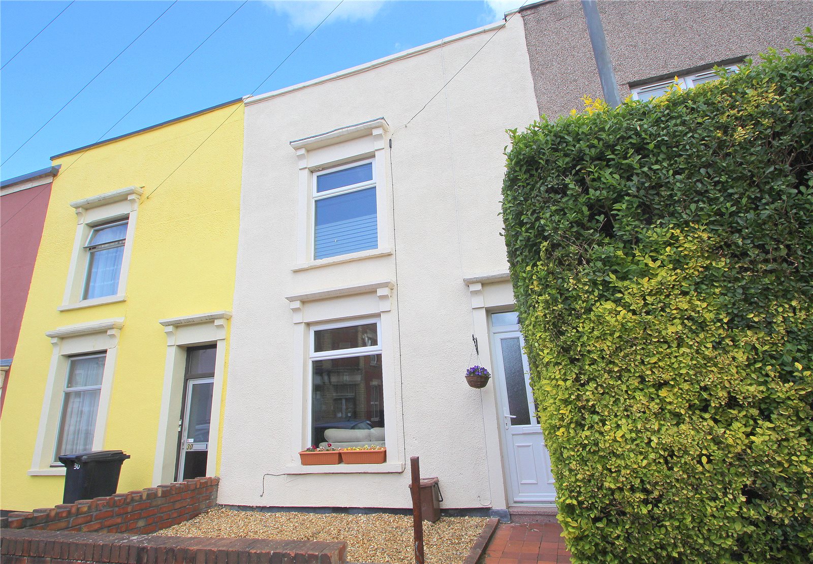CJ Hole Southville 2 bedroom House for sale in South Street Bedminster