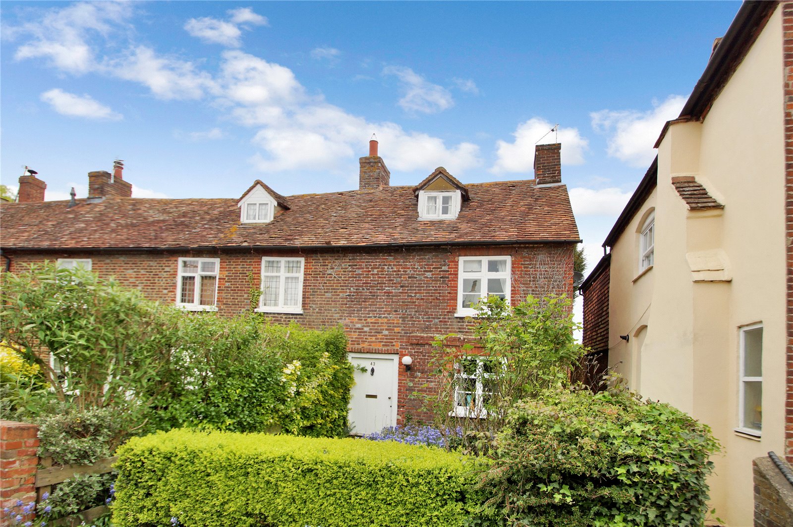 Parkers Chinnor 2 bedroom House For Sale in Lower Road Chinnor