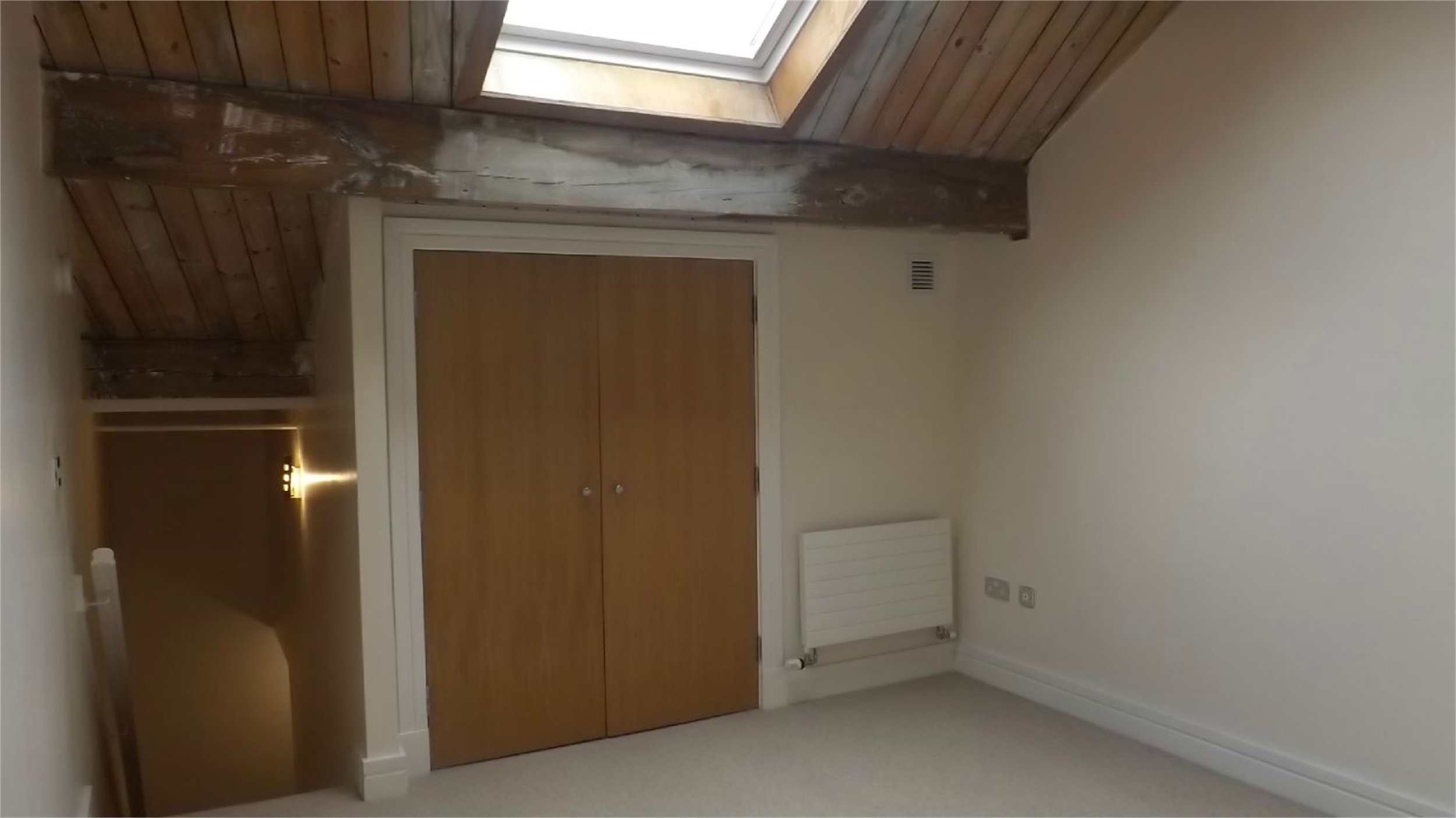 Whitegates Huddersfield 1 bedroom Flat to rent in Titanic Mill Low
