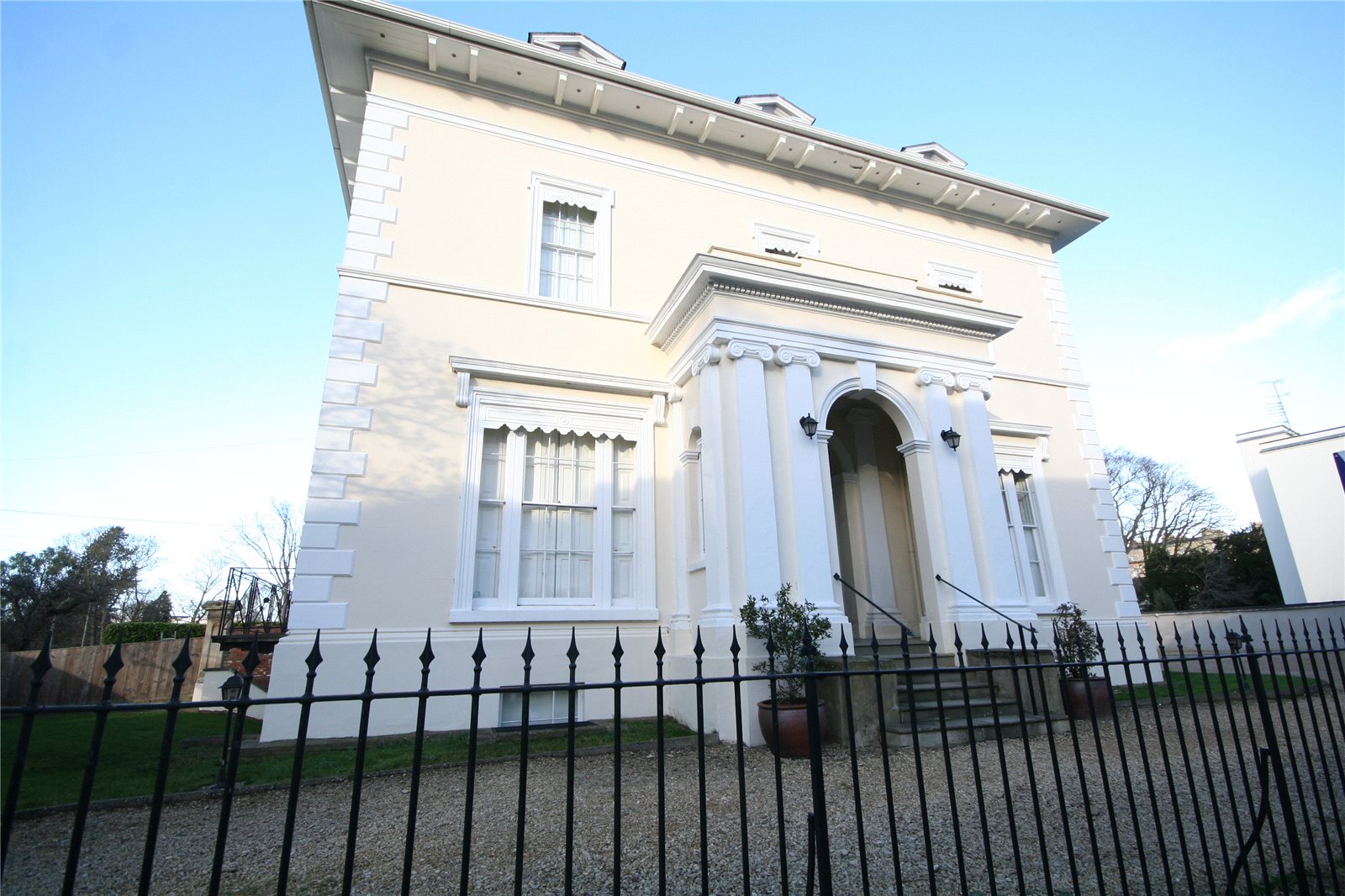 CJ Hole Cheltenham 2 bedroom Flat to rent in Douro Lodge, Lansdown