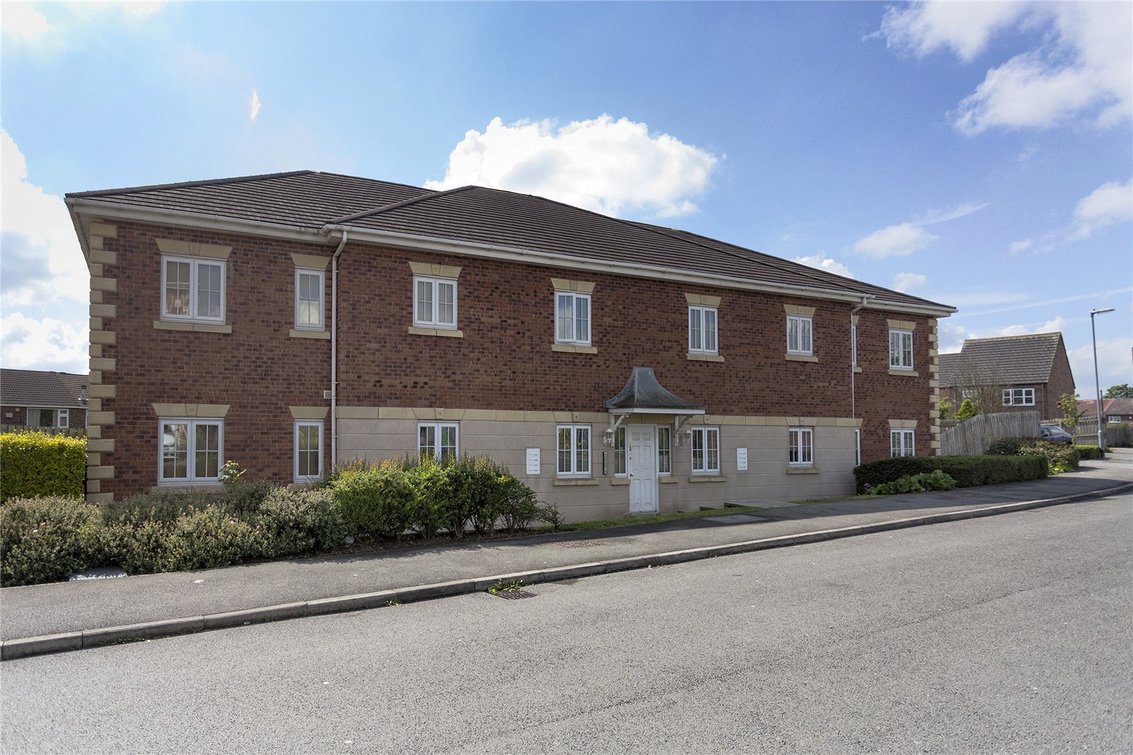 Whitegates Mirfield 1 bedroom Flat SSTC in Kiln Avenue Mirfield West Yorkshire