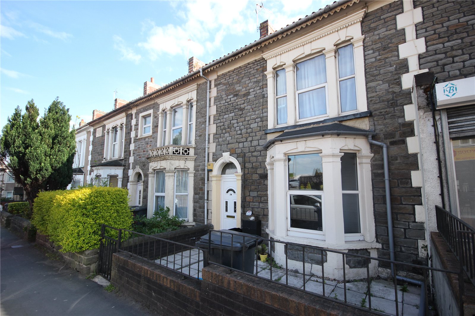 CJ Hole Kingswood 3 bedroom House for sale in High Street Kingswood