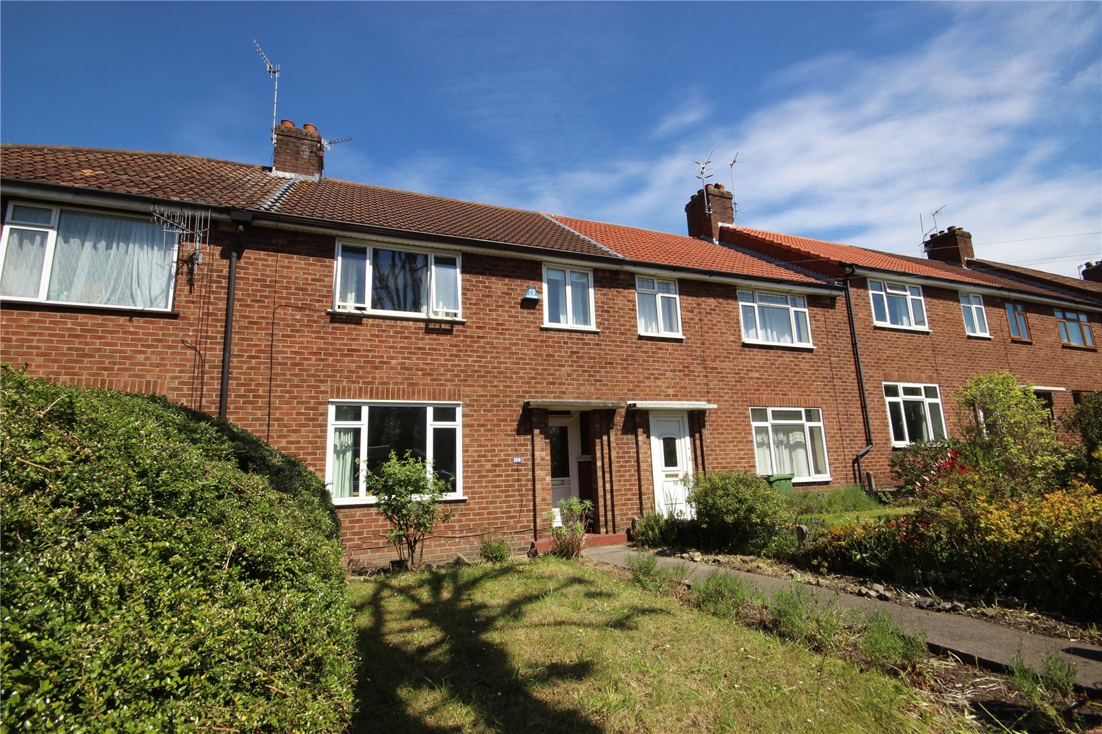 CJ Hole Westbury On Trym 3 bedroom House to rent in Wellington Hill