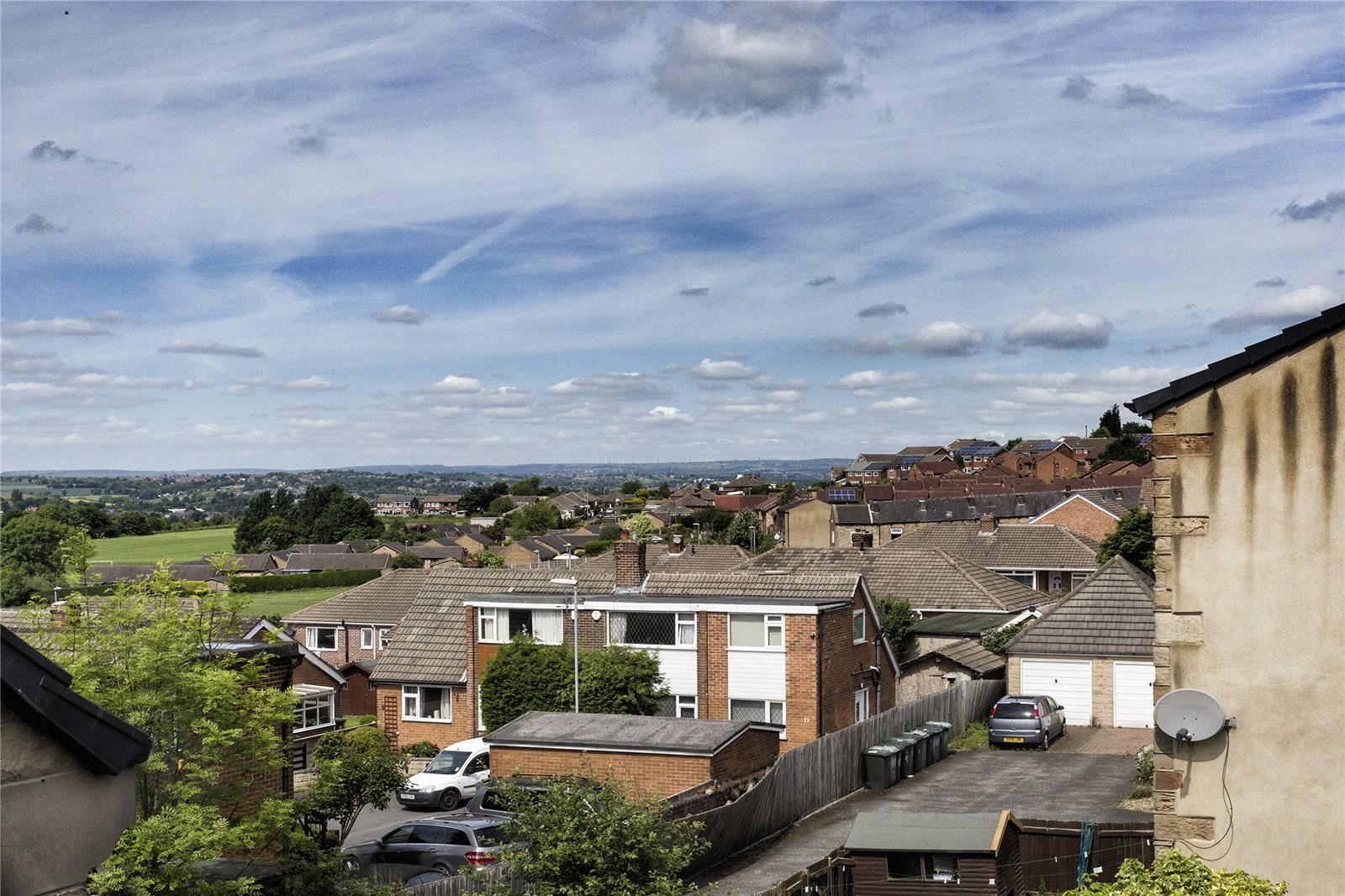 Whitegates Dewsbury 3 bedroom House for sale in Moor End Lane Dewsbury