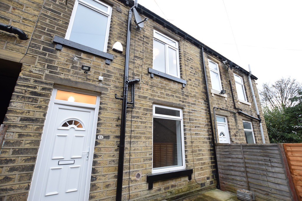Martin & Co Huddersfield 1 bedroom Terraced House Let in Longwood Road