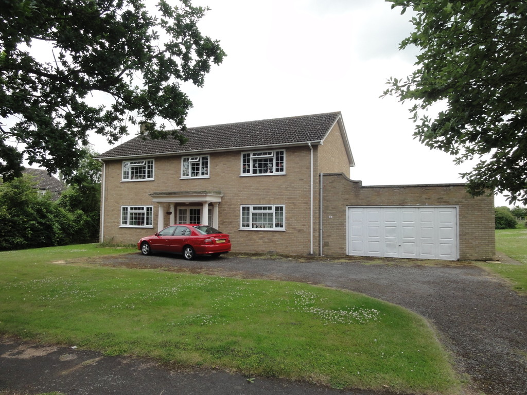 Martin Co Bury St Edmunds 4 Bedroom Detached House Let In Home