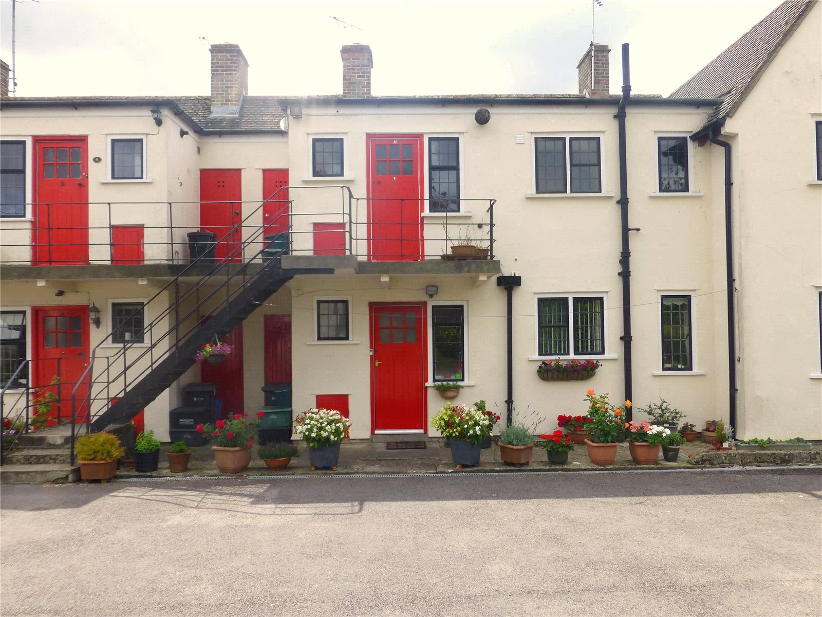 CJ Hole Cirencester 2 bedroom Flat for sale in Beresford House