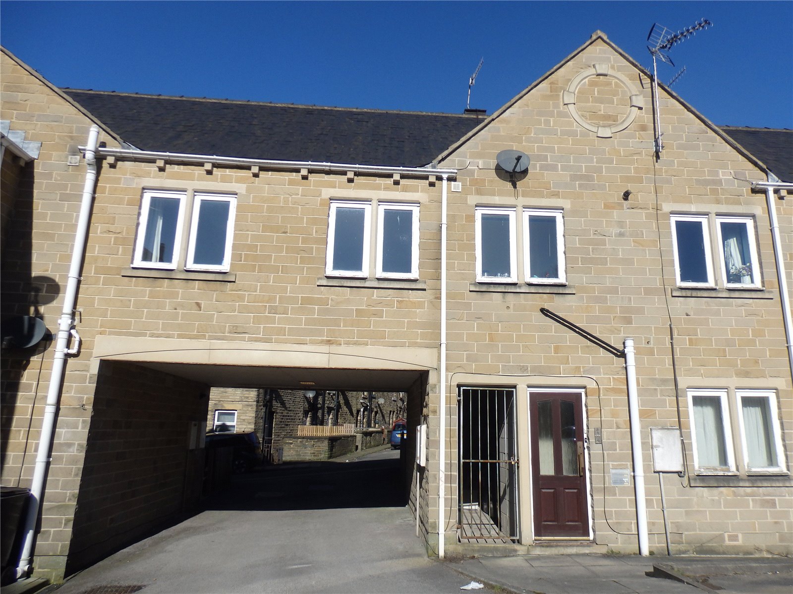 Whitegates Halifax 1 bedroom Flat to rent in Brougham Court Boothtown