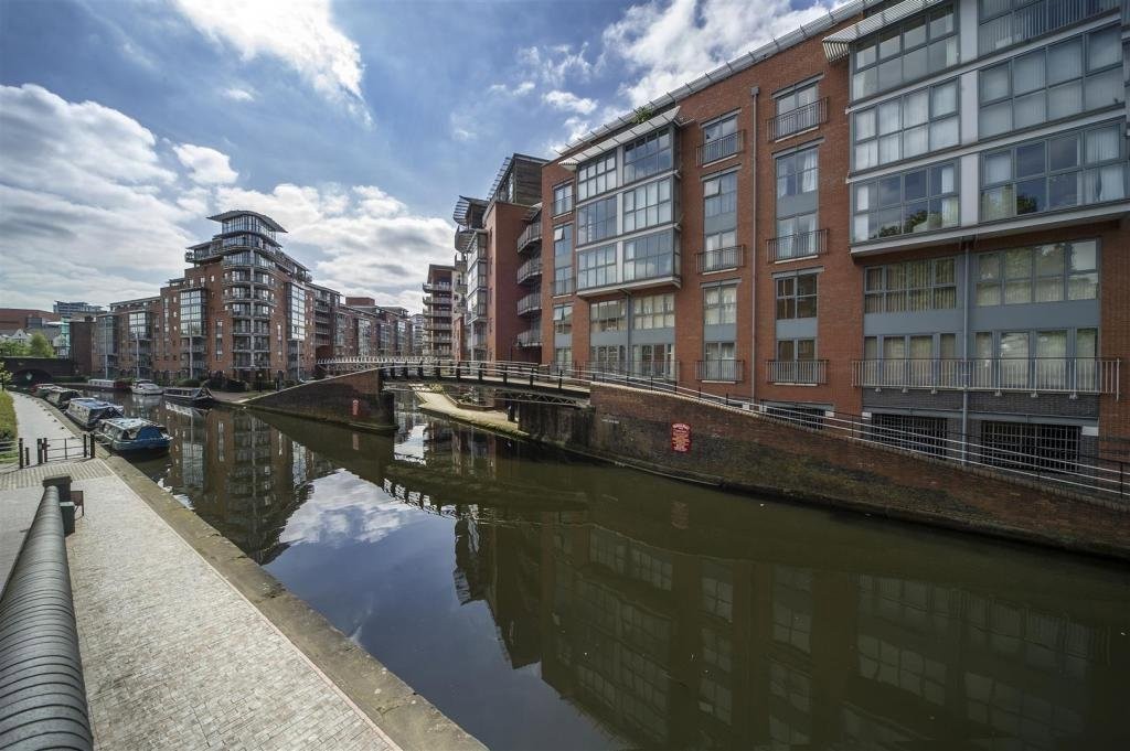 King Edwards Wharf, 25 Sheepcote Street, Birmingham, B16 Martin & Co