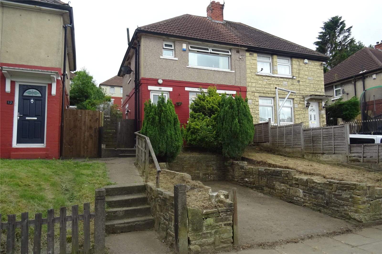 Whitegates Bradford 3 bedroom House for sale in Lynfield Drive Bradford