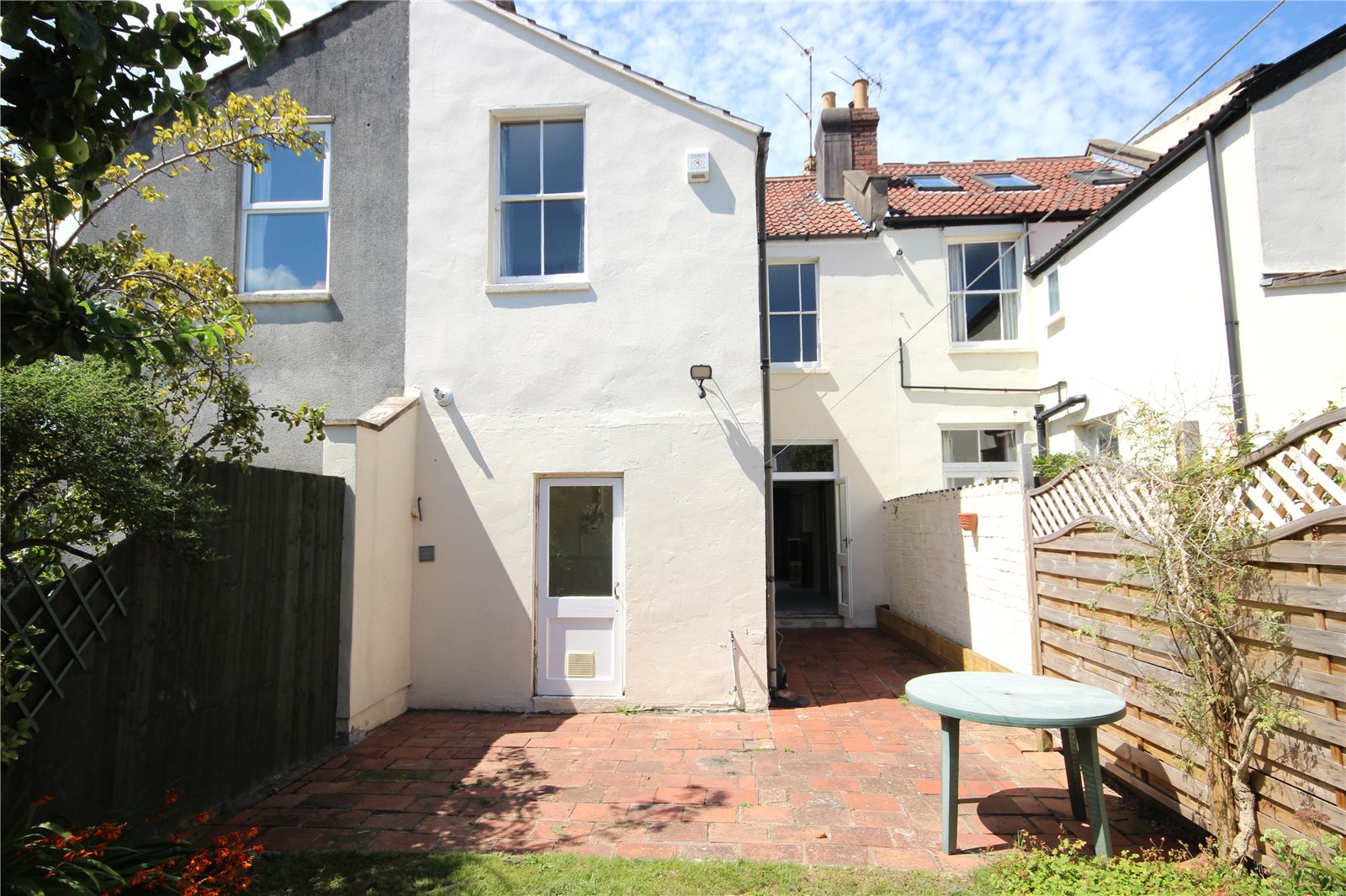 CJ Hole Westbury On Trym 3 bedroom House to rent in Howard Road