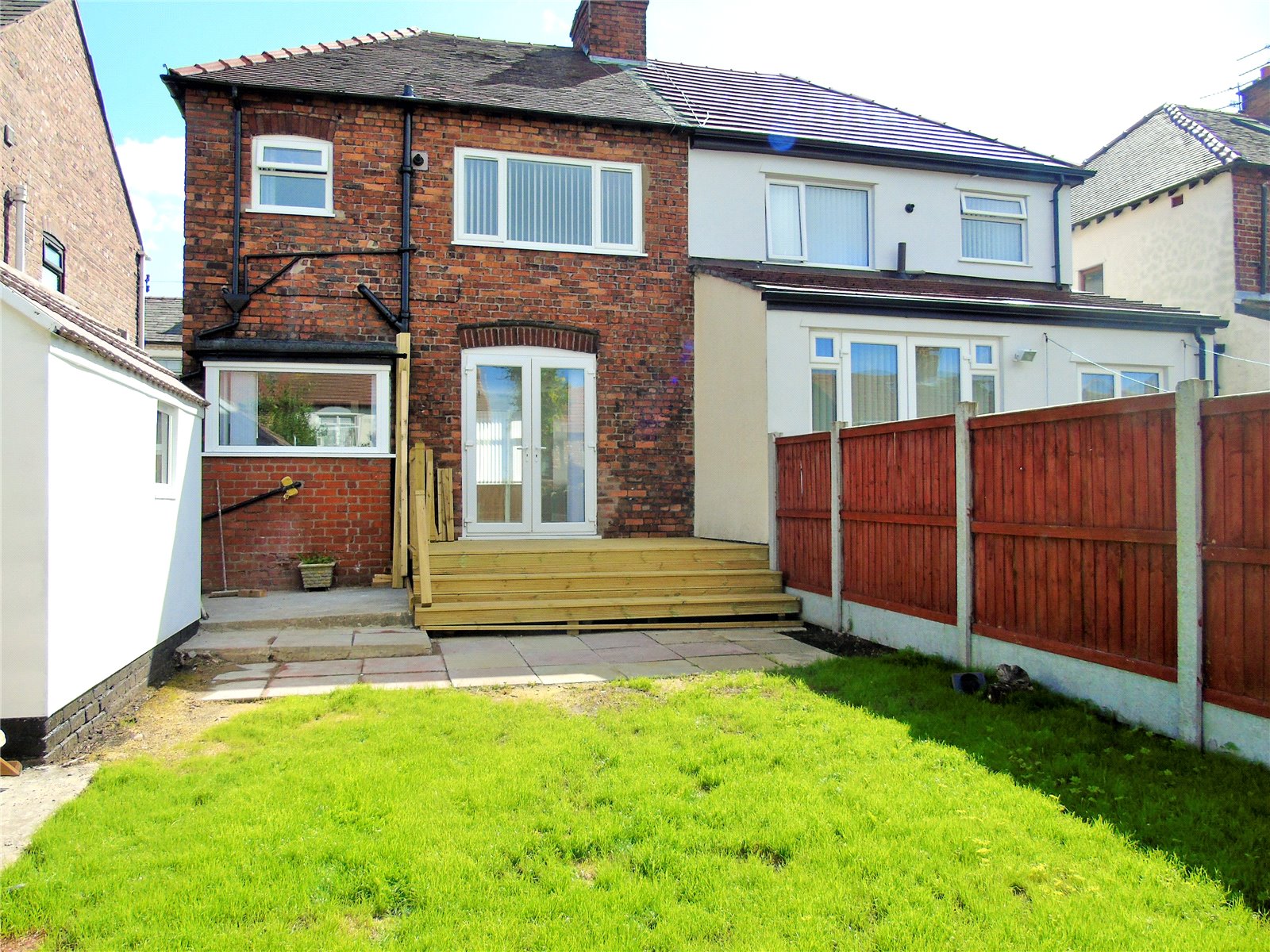 Whitegates Walton Vale 3 bedroom House for sale in Mossfield Road