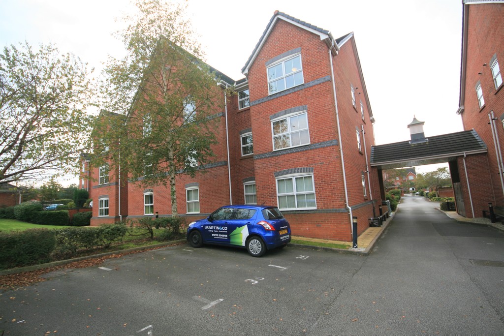 Martin & Co Crewe 2 bedroom Apartment Let in Arley Court, Northwich