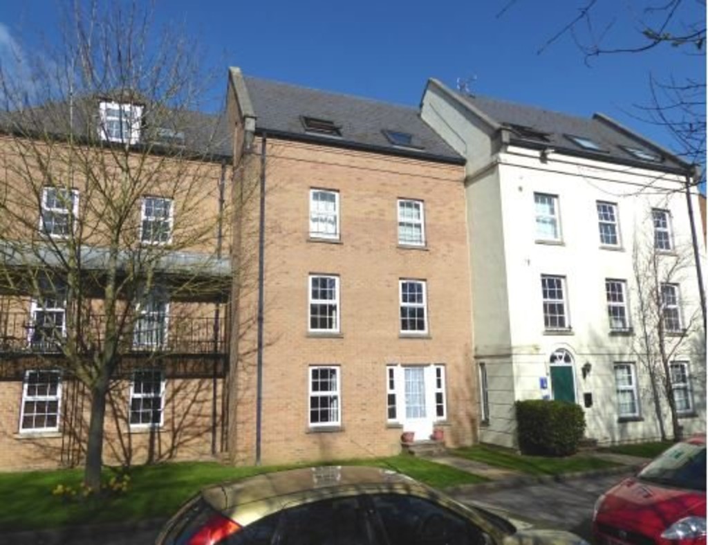 Martin & Co Banbury 2 bedroom Apartment Let in Victoria Place, Banbury