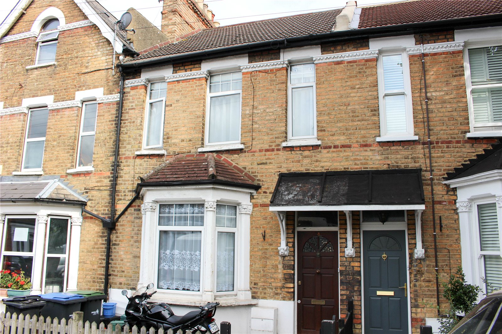 Ellis & Co Bounds Green 3 bedroom House Let Agreed in Russell Road, London