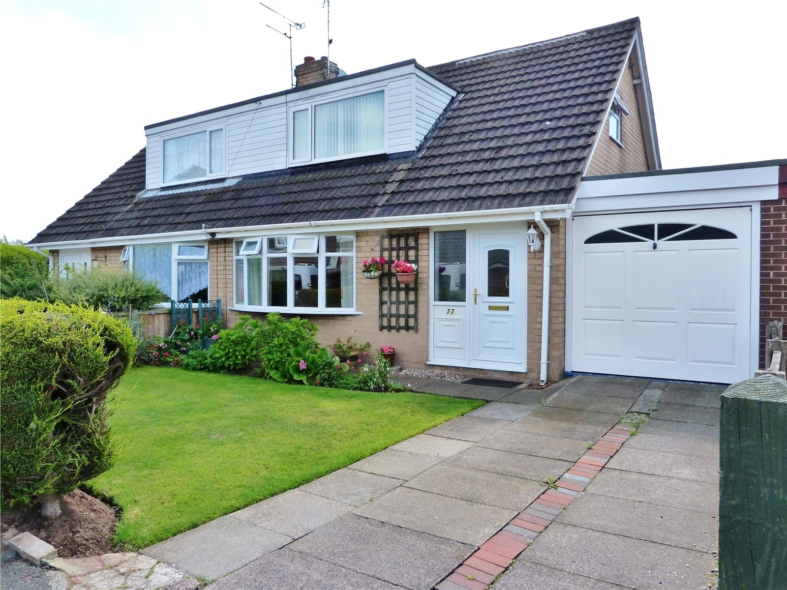 Whitegates Crewe 3 bedroom House for sale in Ashcroft Avenue Shavington