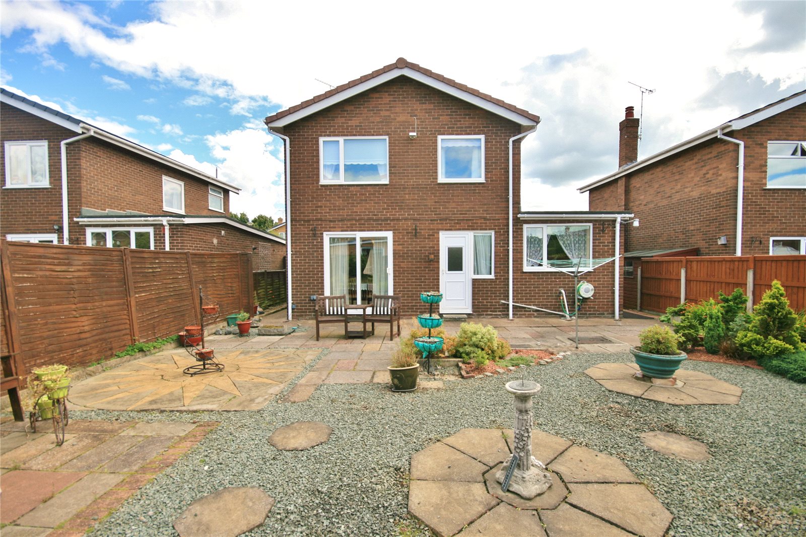 Whitegates Crewe 3 bedroom House SSTC in Thorley Grove Crewe Cheshire