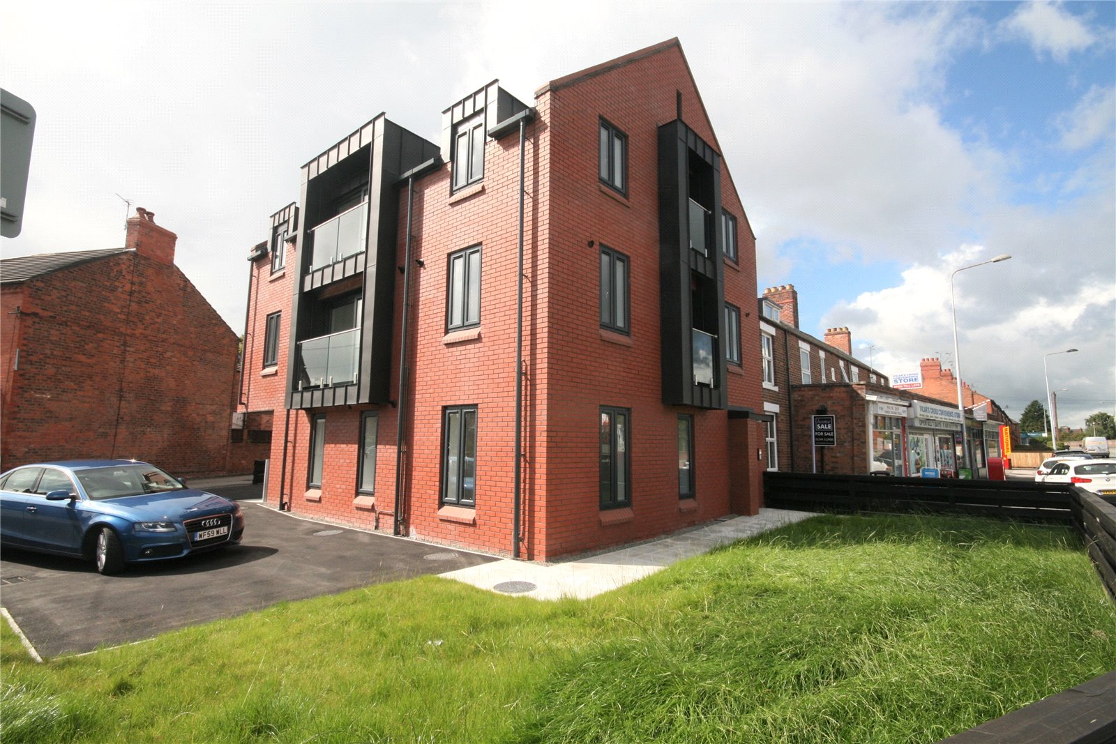Whitegates Chester 2 bedroom Flat to rent in Pearl Lane Vicars Cross