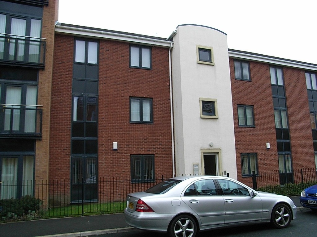 Martin & Co Liverpool South 2 bedroom Apartment Let in Cascade Road