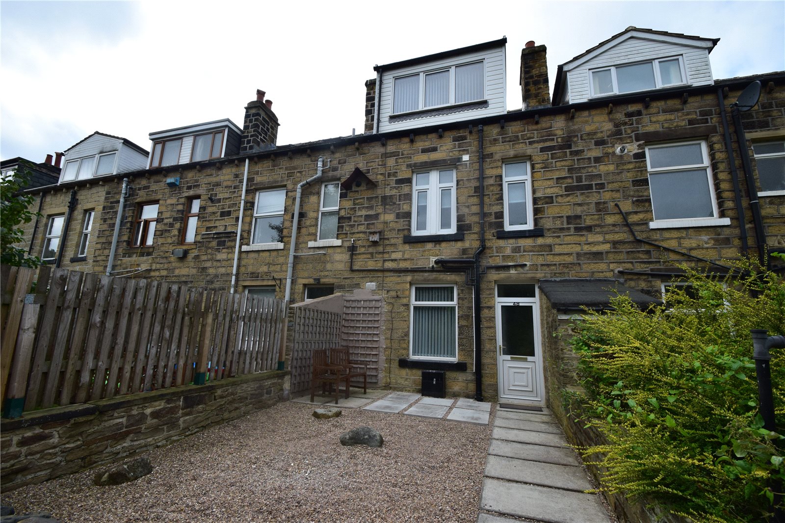 Whitegates Keighley 3 bedroom House to rent in Eelholme View Street Beechcliffe Keighley BD20