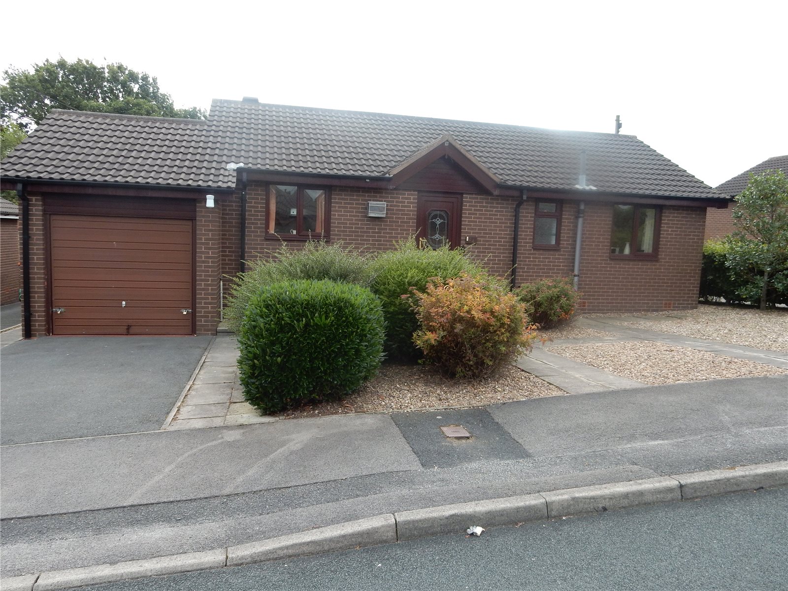 Whitegates Huddersfield 2 bedroom Bungalow SSTC in Buttermere Drive