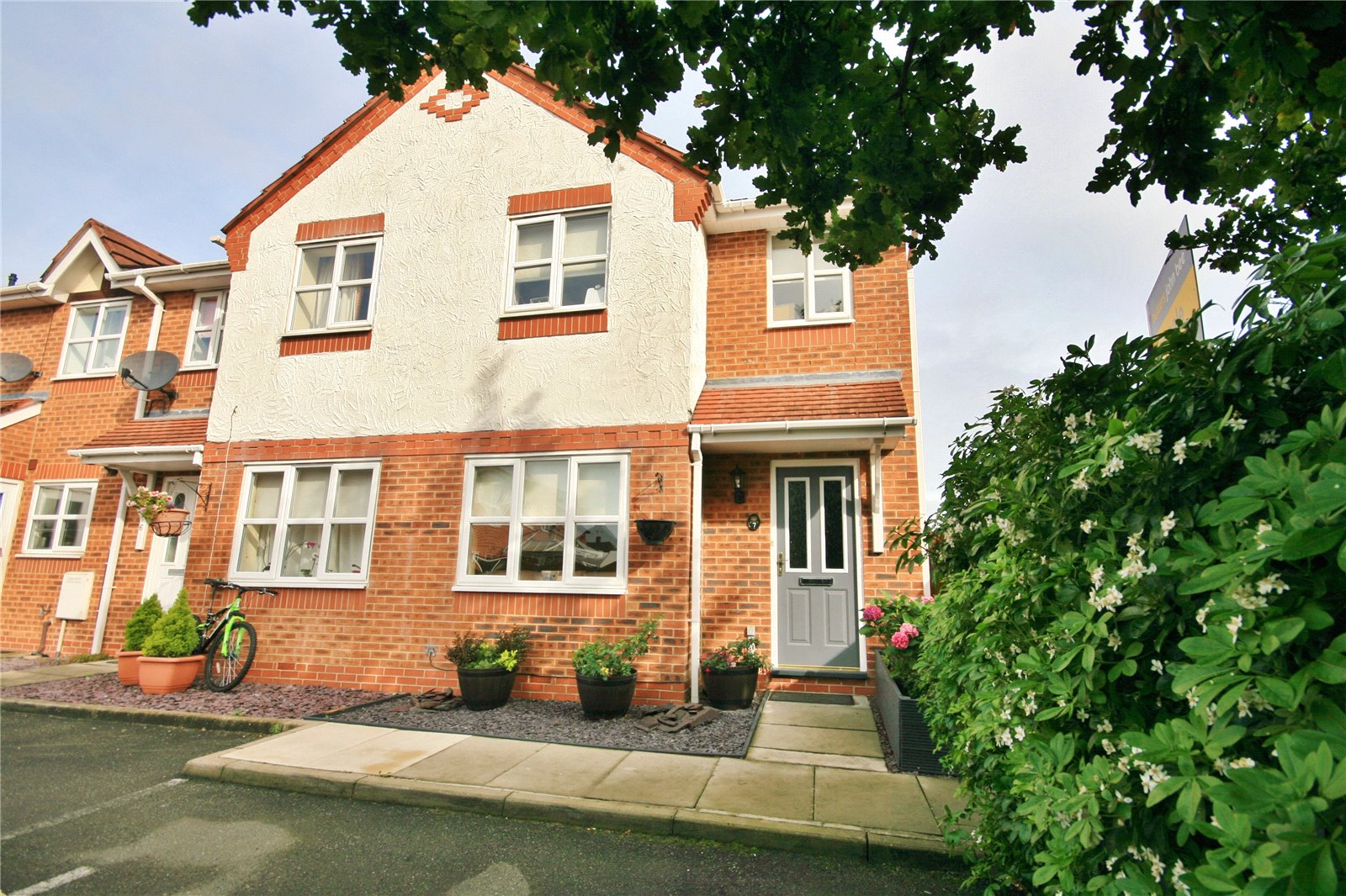 Whitegates Crewe 3 bedroom House for sale in Whittaker Close Leighton
