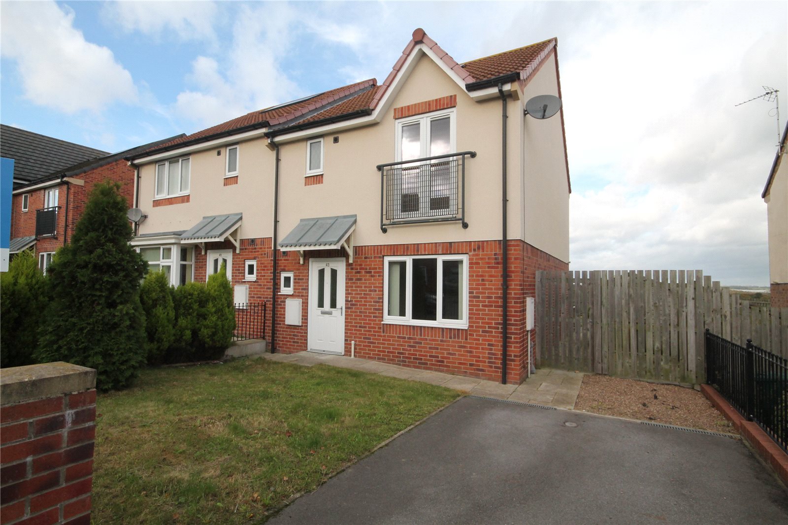 Whitegates Barnsley 3 bedroom House for sale in Bellbrooke Avenue
