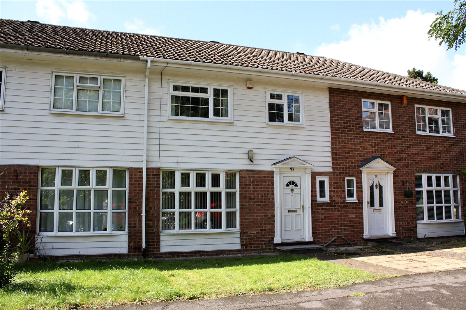 Parkers Reading 3 Bedroom House Let Agreed In Harrow