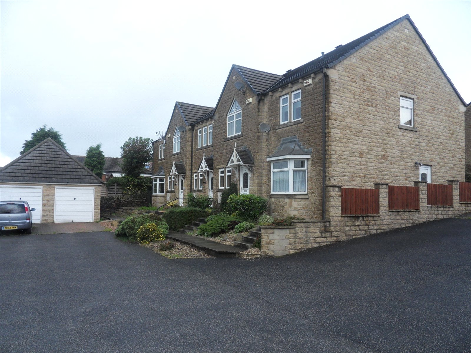 Whitegates Dewsbury 2 bedroom House SSTC in Moor End Lane Dewsbury West